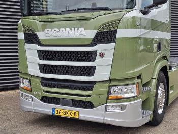 R410 4x2 / RETARDER / ADR / PTO / PARKING COOLER